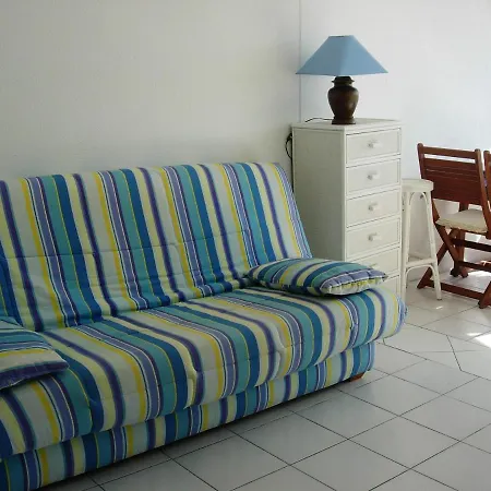 De 2 Chambres A Avec Piscine Partagee A 1 Km De La Plage Apartmán