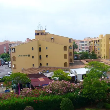 De 2 Chambres A Avec Piscine Partagee A 1 Km De La Plage Apartmán
